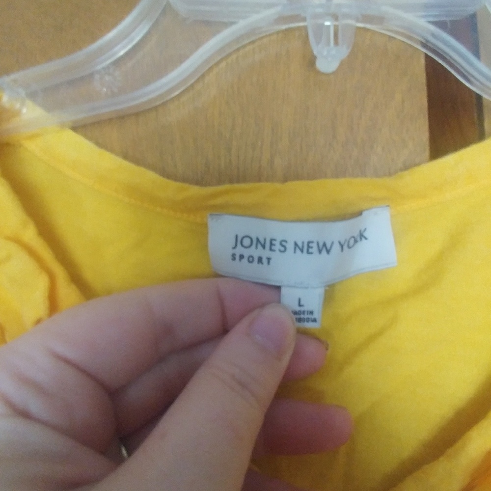 Tank - Picture 2 of 3